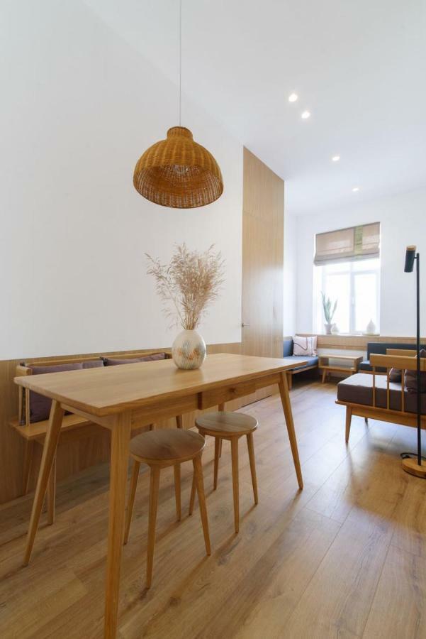 Sunrise Apartment Львов Экстерьер фото