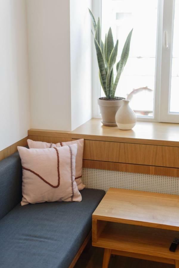 Sunrise Apartment Львов Экстерьер фото