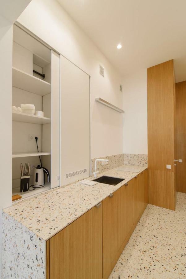 Sunrise Apartment Львов Экстерьер фото